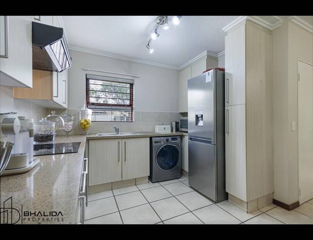 2 BEDROOM TOWNHOUSE FOR SALE IN BROADACRES